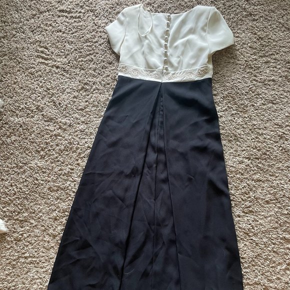 Vintage Dress - Picture 1 of 3